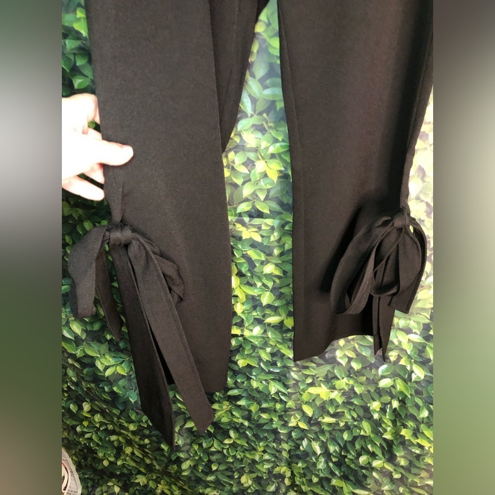 Elegant Black Women's Pants with Bow Detail - Picture 10 of 13